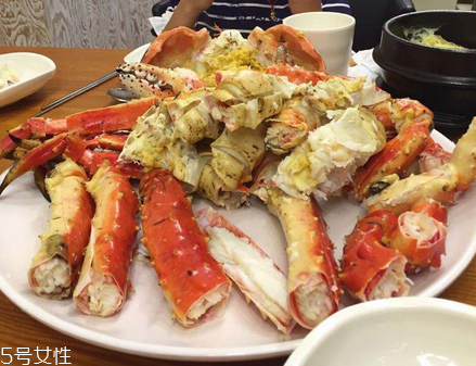 帝王蟹是寒性的嗎？帝王蟹屬于寒性嗎？