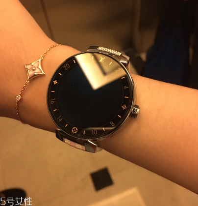 手表和手環(huán)哪個(gè)好？手表和手環(huán)有什么區(qū)別？
