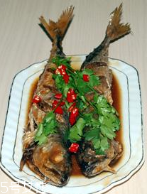青魚能做生魚片嗎？青魚能不能生吃？