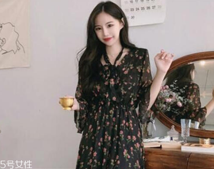 矮個子穿長裙怎么搭配？矮個子穿長裙搭配技巧