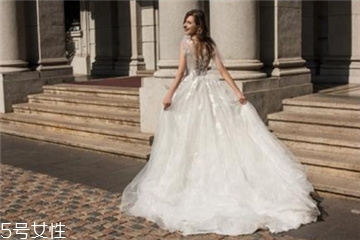 婚紗裙撐怎么折疊？婚紗裙撐怎么收起來？