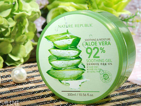 油皮能用蘆薈膠嗎？油性皮膚能用蘆薈膠嗎？