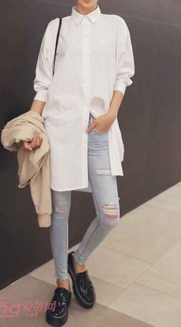 女生白襯衫配什么褲子 內行人才懂得穿搭