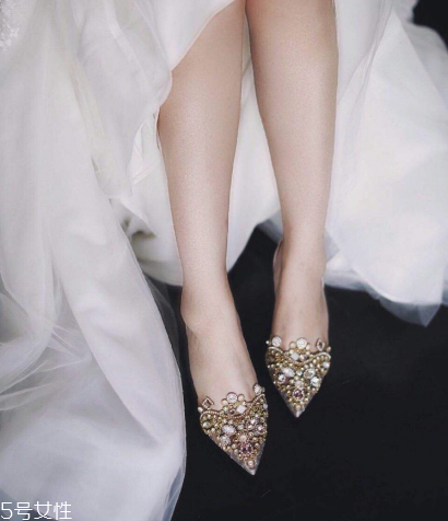 婚鞋可以送人嗎？婚鞋送人好嗎？