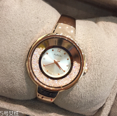 阿吉豆手表多少錢？阿吉豆手表什么價位？