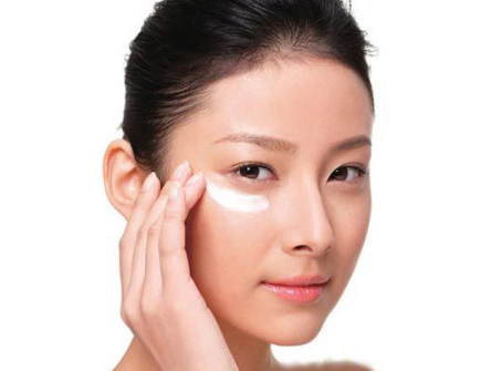 眼霜分年齡嗎？眼霜使用分年齡段嗎？