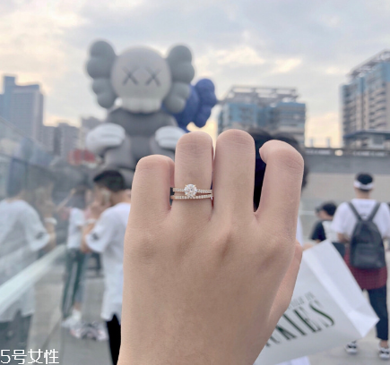 鉆戒什么時候買最便宜？鉆戒最佳購買時間