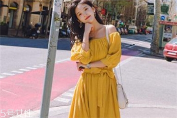 夏天穿什么顏色連衣裙好？夏天適合什么顏色連衣裙？