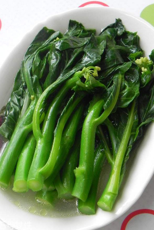 芥蘭可以和什么一起吃？芥蘭可以和豬心一起吃嗎？