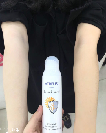 防曬噴霧里面有酒精嗎？防曬噴霧都有酒精嗎？