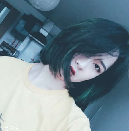 北極星發色在家自己怎么染 北極星發色能不漂發直接染嗎