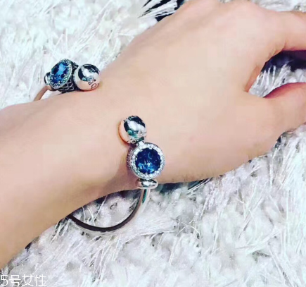 貓眼石手鐲一般多少錢？貓眼石手鐲市場價格