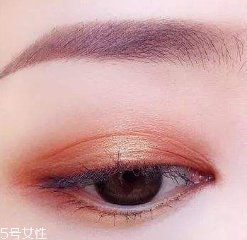 眼影會暈妝嗎？為什么眼影總是暈妝？