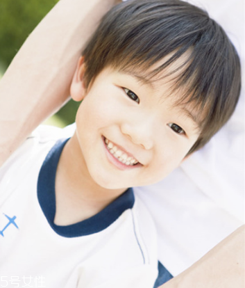 2022小男孩發型圖片 2022小男孩發型短發潮流