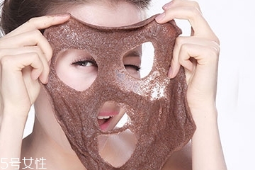 海藻面膜用什么水調(diào)最好？海藻面膜和什么調(diào)最好？
