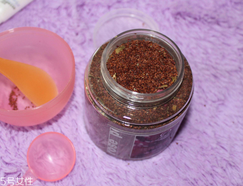 海藻面膜用什么水調(diào)最好？海藻面膜和什么調(diào)最好？