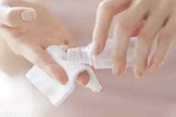 濕敷之后還需要水乳嗎？濕敷之后怎么保養(yǎng)？