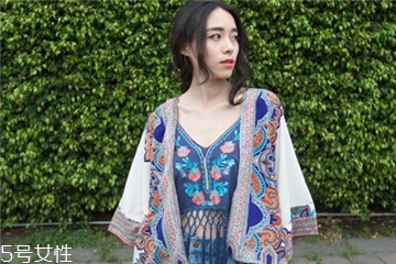 平胸女生夏天穿什么？平胸也能穿出高級感