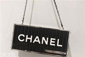 chanel集裝箱尺寸多大？香奈兒集裝箱包包尺寸詳情