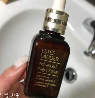 精華可以疊加使用嗎？精華的使用誤區
