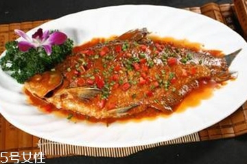 鳊魚怎么養才能使鳊魚長得更大更健康