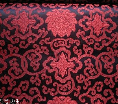織錦是哪個民族的 分屬多個少數民族