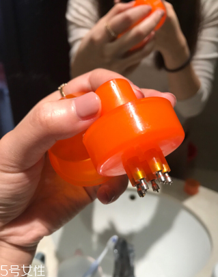 霸王育發液和頭發營養液一樣嗎 功效不同