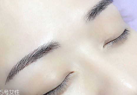 紋眉要補幾次色 一般是一次