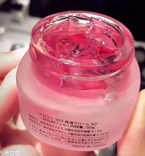 啫喱眼霜適合什么年齡 屬于基礎類產品