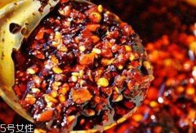 豆瓣醬和甜面醬的區別 一咸一甜
