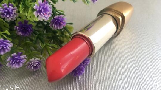 deborah經典米蘭紅唇膏怎么樣 紅寶石粉末做的口紅