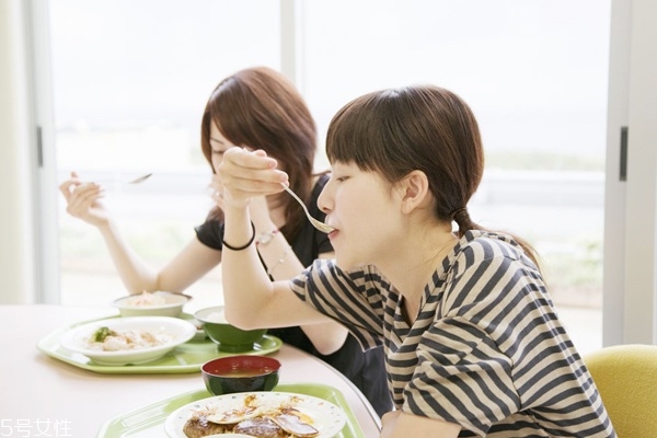 女人懷孕前需要補充哪些必要的營養