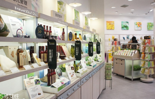 悅詩風吟面霜怎么樣 平價中的戰斗機