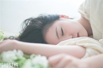睡眠時(shí)間長好嗎 睡眠時(shí)間長的危害