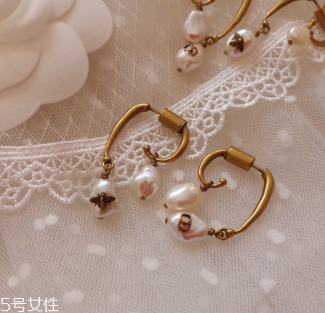珍珠耳環怎么清洗 這樣做就對了
