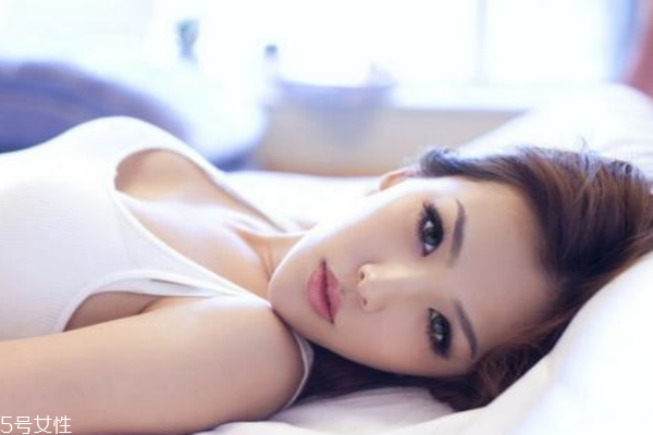 生理期長痘痘怎么調理 4個方法和大姨媽愉快相處