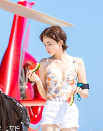 夏天黃皮適合什么發色 夏季染這些顏色顯白