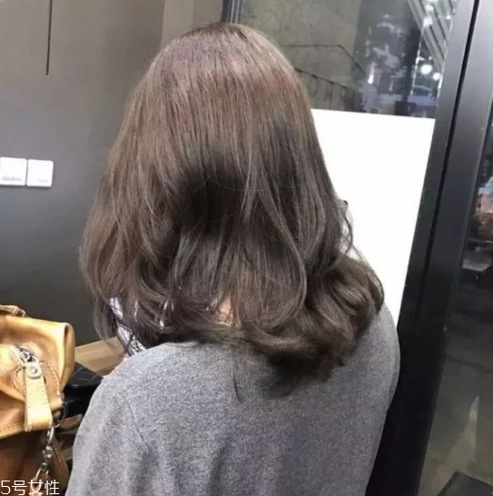 超級顯白的發色推薦 不同皮膚適合的發色推薦