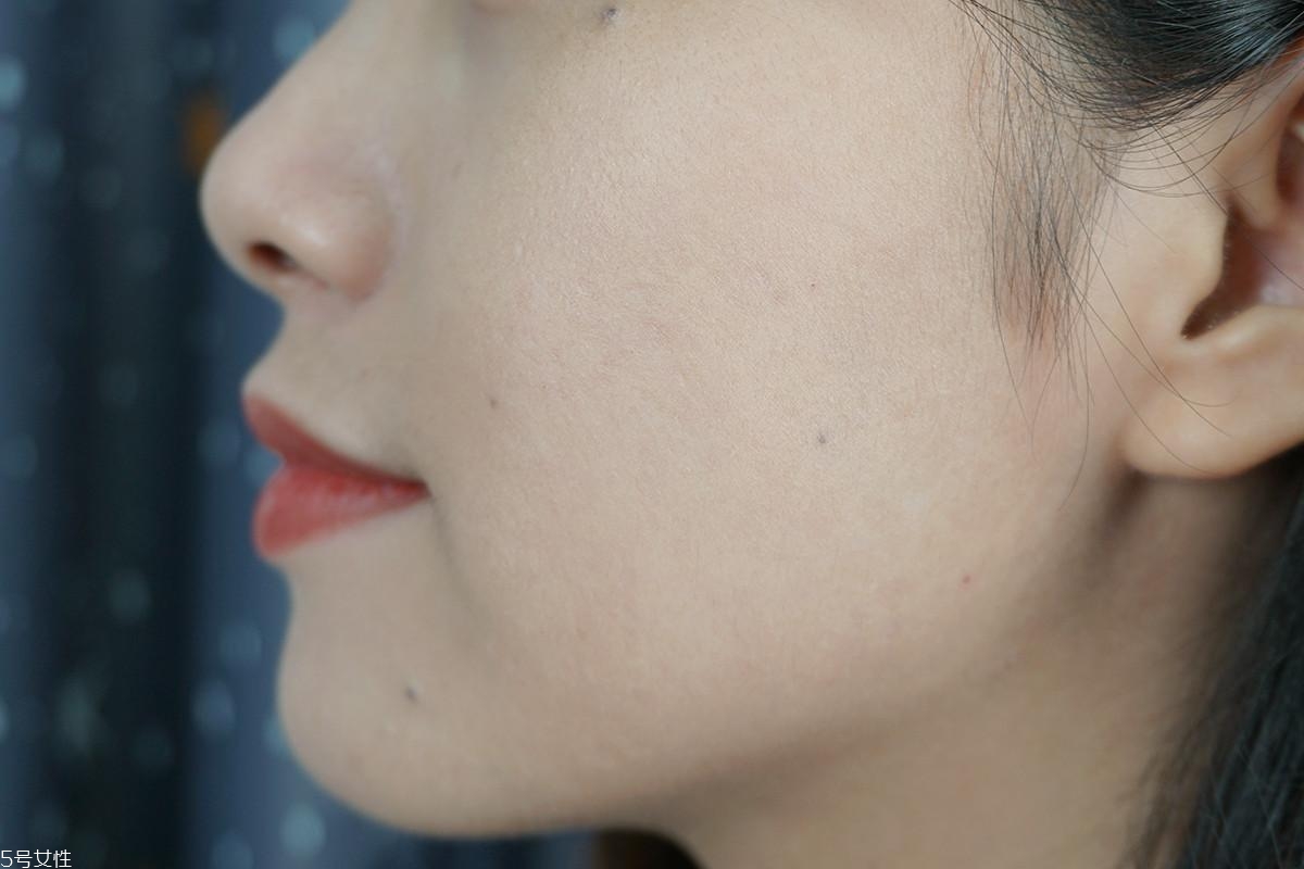 水密碼素顏霜哪個(gè)好 水潤版和遮瑕版對(duì)比評(píng)測