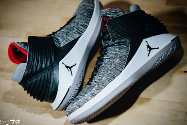 aj32適合后衛嗎 實戰保護不錯
