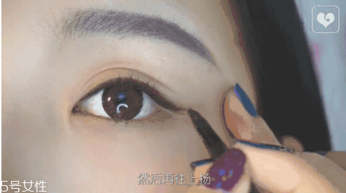 單眼皮內雙怎么畫眼妝 內雙眼妝畫法步驟圖解