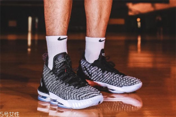 nike lebron 16詹姆斯16實戰測評 很有看點
