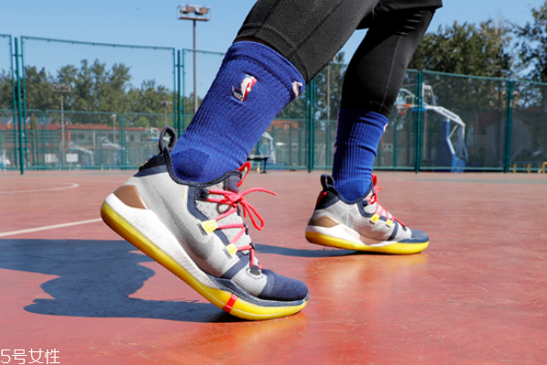 耐克kobe ad ep2018實戰測評 科比生日戰靴