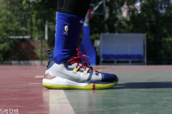 耐克kobe ad ep2018實戰測評 科比生日戰靴