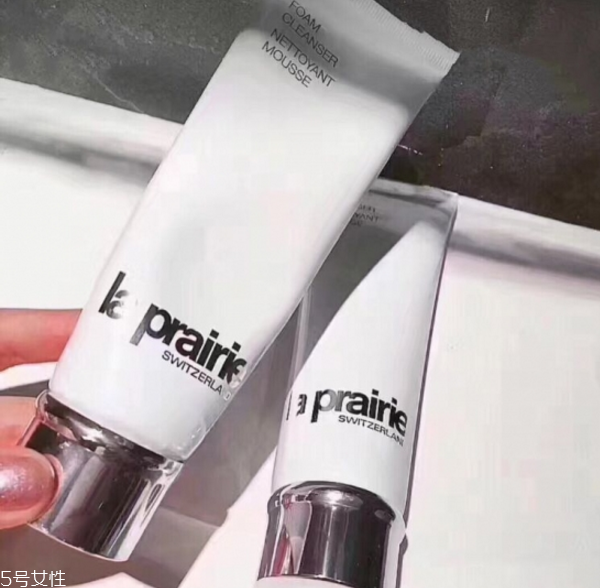 清潔護膚用什么牌子 清潔護膚產品推薦
