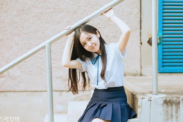 學生甜美發型圖片 這幾款讓五官更加立體