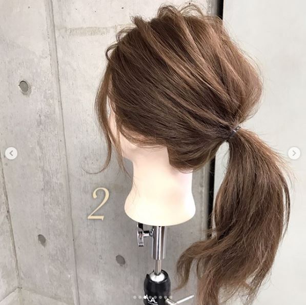 10種簡單清爽的發型女教程