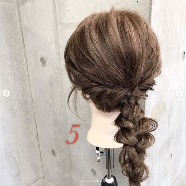 10種簡單清爽的發型女教程