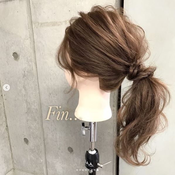 10種簡單清爽的發型女教程
