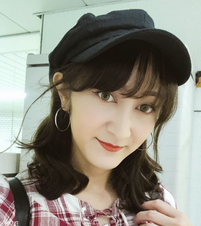 中長發怎么打理好看 5個中長發打理小技巧
